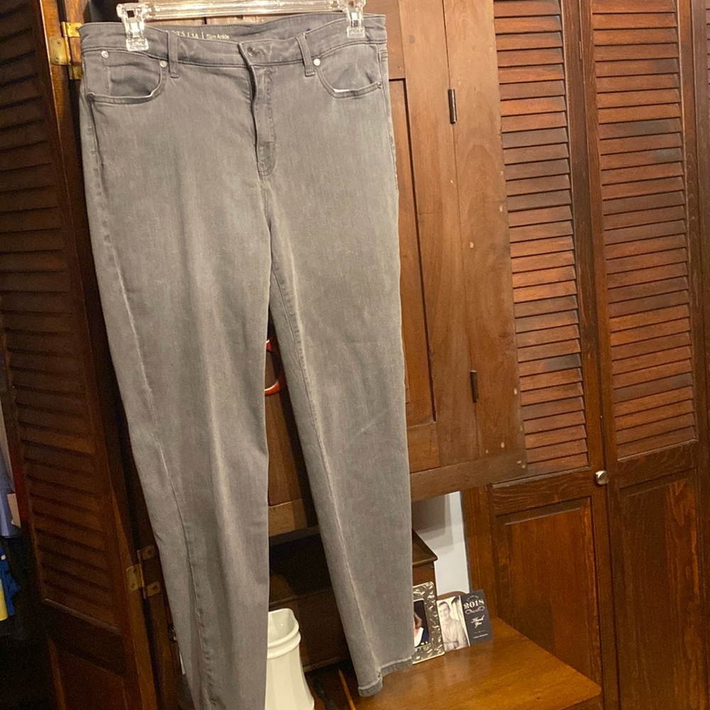Talbots Flawless Size 14 Slim Ankle Jeans in Gray